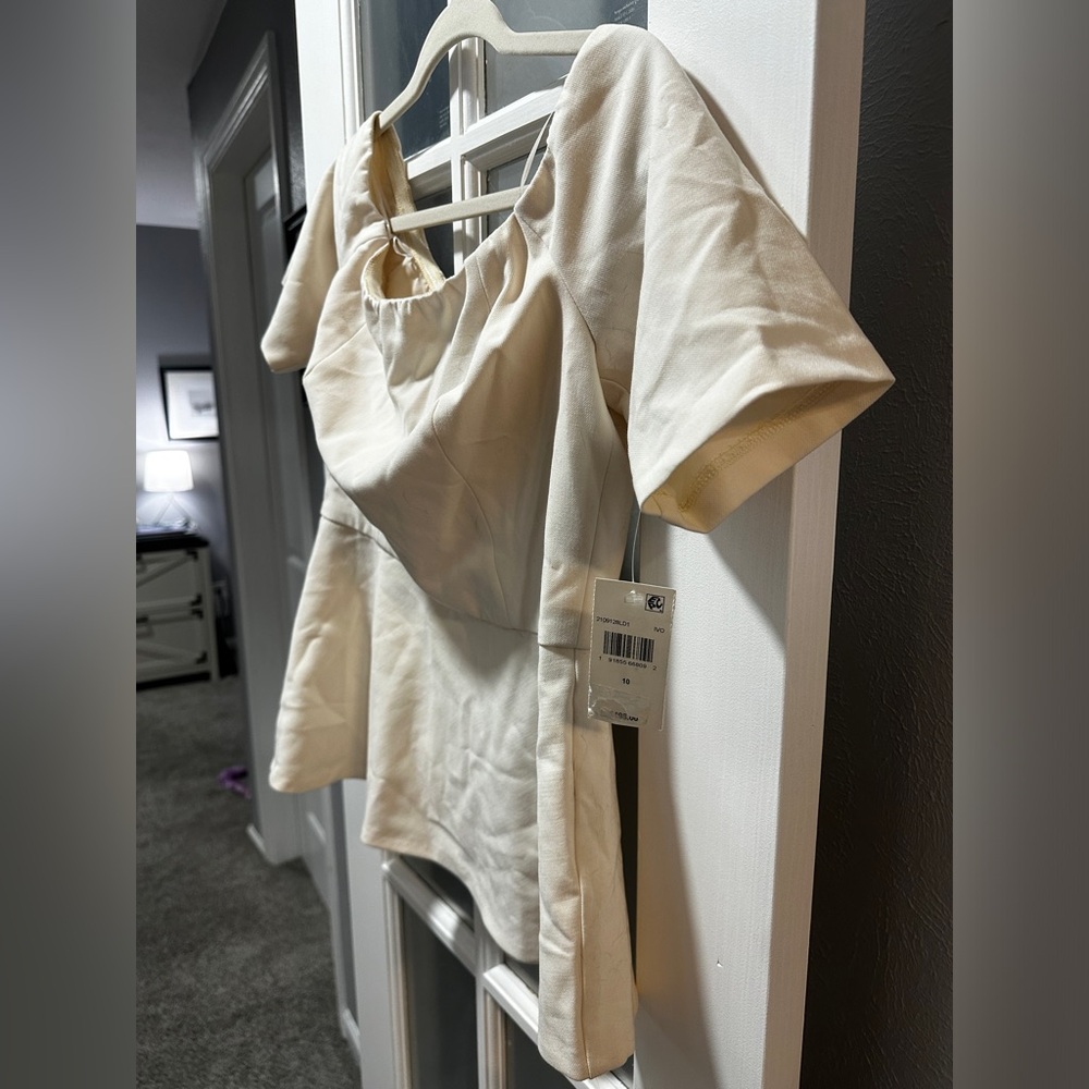 NWT FORBID TOP-TRINA TURK - Picture 6 of 11